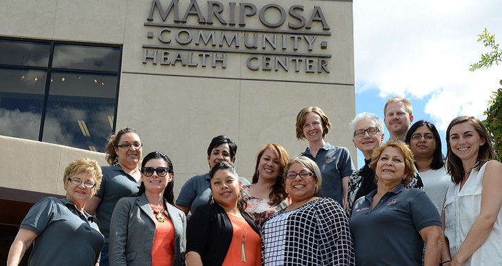 Members of the Utah coalition and Mariposa Community Health Workers in front of the Mariposa Community Health Center in Nogales, AZ.  (Photo credit: Angel Holtrust)